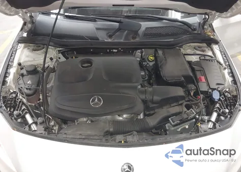 2018 Mercedes-Benz Cla 250 z USA, uszkodzony, nr VIN WDDSJ4EBXJN559542